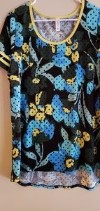 Lularoe Large Classic T